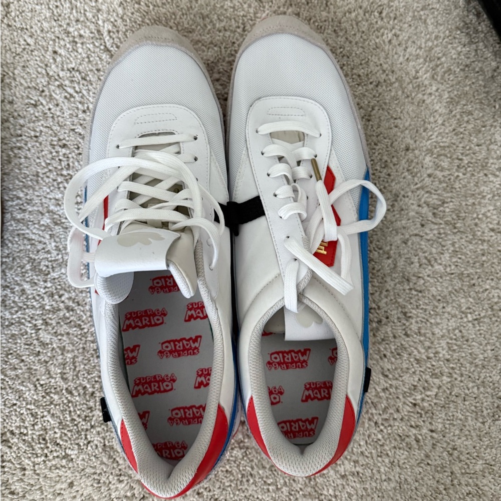 Men’s super Mario puma shoes
